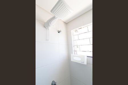 Banheiro de apartamento para alugar com 1 quarto, 30m² em Cajuru, Curitiba