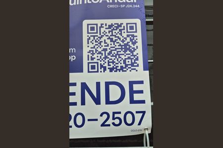 Casa à venda com 760m², 2 quartos e 2 vagasPlaca