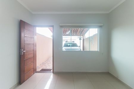 Sala de casa para alugar com 2 quartos, 80m² em Jardim Santa Teresa, Mogi das Cruzes