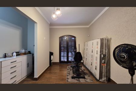 Casa à venda com 193m², 3 quartos e 2 vagas Casa à venda com 193m², 3 quartos e 2 vagasQuarto