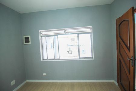 Casa à venda com 65m², 2 quartos e sem vaga