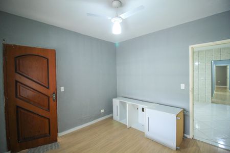 Casa à venda com 65m², 2 quartos e sem vaga