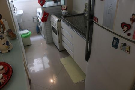 Apartamento à venda com 53m², 2 quartos e 1 vagaCozinha