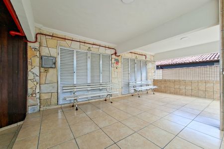 Apartamento para alugar com 4m², 1 quarto e sem vagaÁrea comum