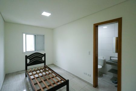 Apartamento para alugar com 70m², 2 quartos e sem vagaSuíte