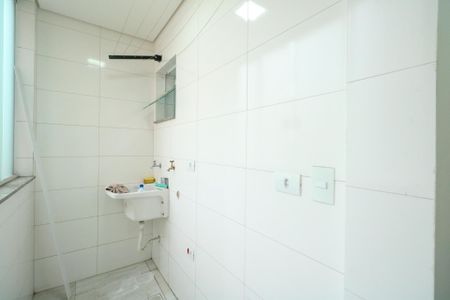 Apartamento para alugar com 70m², 2 quartos e sem vagaÁrea de Serviço