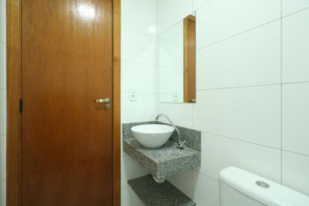 Apartamento para alugar com 70m², 2 quartos e sem vagaBanheiro