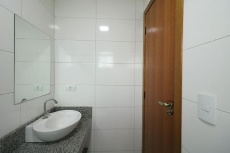 Apartamento para alugar com 70m², 2 quartos e sem vagaBanheiro da Suíte