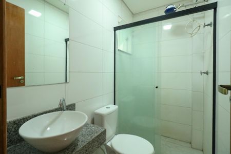 Apartamento para alugar com 70m², 2 quartos e sem vagaBanheiro