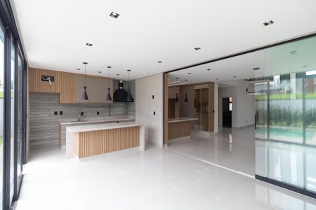 Casa de condomínio à venda com 340m², 5 quartos e 4 vagas Casa de condomínio à venda com 340m², 5 quartos e 4 vagasChurrasqueira