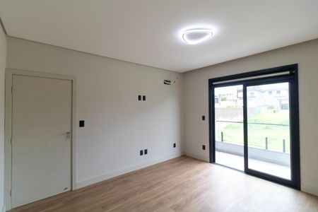 Casa de condomínio à venda com 340m², 5 quartos e 4 vagas Casa de condomínio à venda com 340m², 5 quartos e 4 vagasSuíte 04