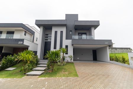 Casa de condomínio à venda com 340m², 5 quartos e 4 vagas Casa de condomínio à venda com 340m², 5 quartos e 4 vagasFachada da casa