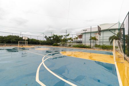 Casa de condomínio à venda com 340m², 5 quartos e 4 vagas Casa de condomínio à venda com 340m², 5 quartos e 4 vagasÁrea comum - Quadra