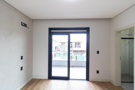 Casa de condomínio à venda com 340m², 5 quartos e 4 vagas Casa de condomínio à venda com 340m², 5 quartos e 4 vagasSuíte 02