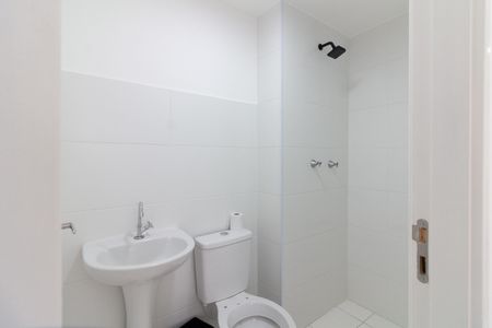 Apartamento para alugar com 37m², 2 quartos e sem vaga Apartamento para alugar com 37m², 2 quartos e sem vagaBanheiro