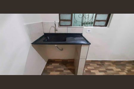 Casa para alugar com 1 quarto, 20m² em Cipava, Osasco