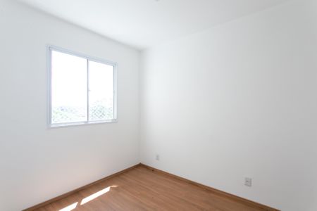 Quarto 1  de apartamento para alugar com 2 quartos, 45m² em Jardim Helian, São Paulo