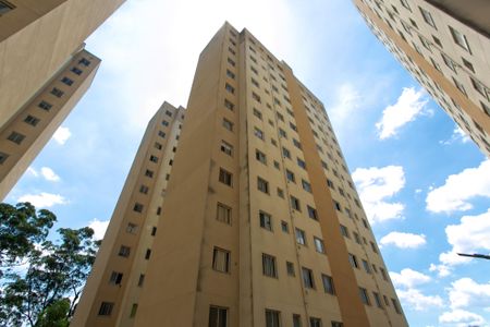 Apartamento para alugar com 45m², 2 quartos e sem vaga Apartamento para alugar com 45m², 2 quartos e sem vagaFachada