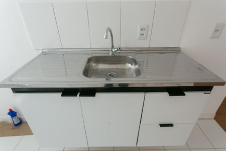 Apartamento para alugar com 45m², 2 quartos e sem vaga Apartamento para alugar com 45m², 2 quartos e sem vagaCozinha / Pia