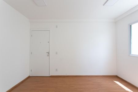 Sala de apartamento para alugar com 2 quartos, 45m² em Jardim Helian, São Paulo