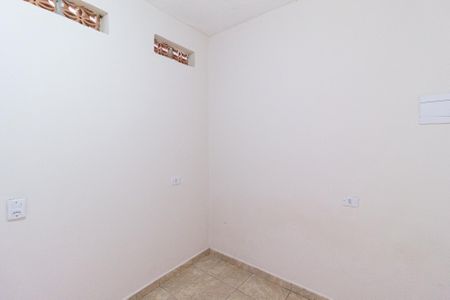 Quarto de casa para alugar com 1 quarto, 36m² em Cipava, Osasco