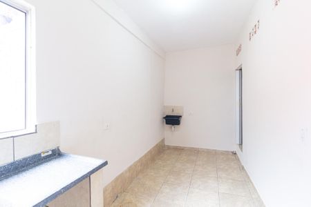 Casa para alugar com 36m², 1 quarto e sem vagaCozinha e area de serviço