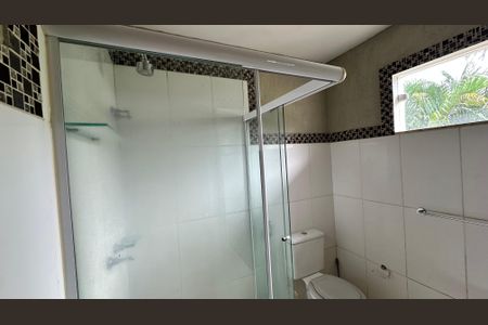 Casa para alugar com 200m², 4 quartos e 2 vagasBanheiro quarto 1