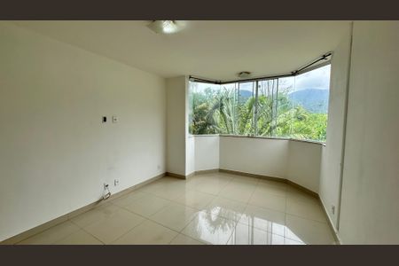 Quarto 1 de casa para alugar com 3 quartos, 200m² em Vargem Grande, Rio de Janeiro