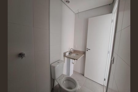 Banheiro da Suíte de apartamento à venda com 1 quarto, 38m² em Centro, Osasco