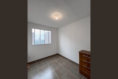 Quarto 1 de apartamento para alugar com 2 quartos, 45m² em Parque Bristol, São Paulo