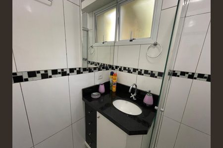 Casa de condomínio para alugar com 100m², 3 quartos e 2 vagasBanheiro Suíte 