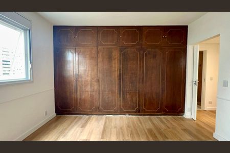 Apartamento à venda com 134m², 2 quartos e 1 vagaSuite