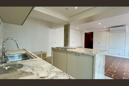 Apartamento à venda com 134m², 2 quartos e 1 vagaCozinha