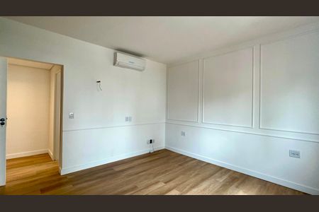 Apartamento à venda com 134m², 2 quartos e 1 vagaSuite