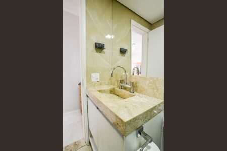 Apartamento à venda com 67m², 2 quartos e 1 vagaBanheiro Social