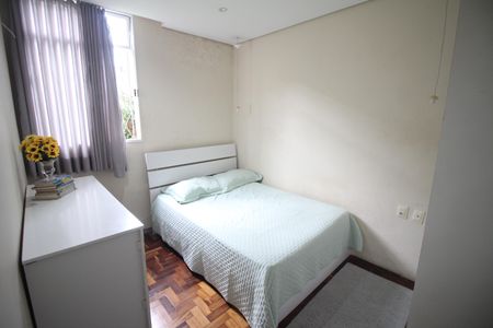 Apartamento à venda com 70m², 2 quartos e 1 vagaQuarto 2