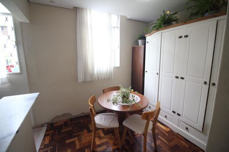 Apartamento à venda com 70m², 2 quartos e 1 vagaCopa
