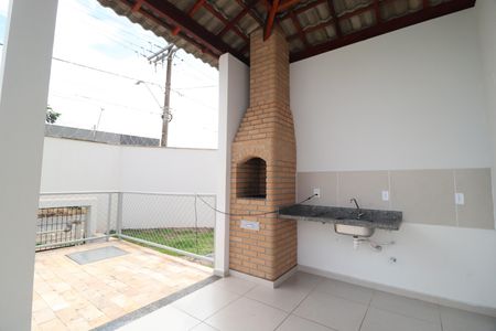 Apartamento para alugar com 60m², 2 quartos e 1 vagaÁrea comum - Churrasqueira