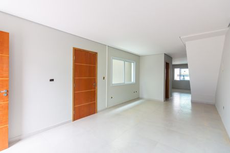 Casa à venda com 170m², 3 quartos e 4 vagasCozinha 