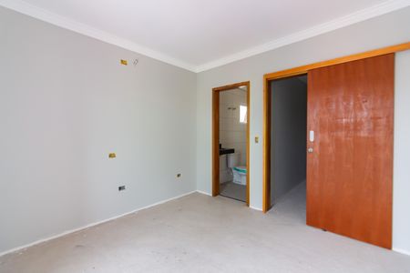 Casa à venda com 170m², 3 quartos e 4 vagasSuíte 1