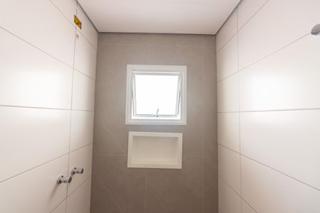 Casa à venda com 170m², 3 quartos e 4 vagasBanheiro da Suíte 3