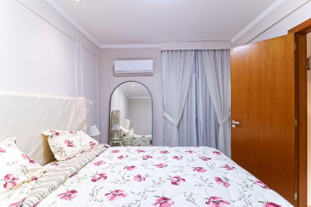 Casa de condomínio à venda com 109m², 3 quartos e 1 vaga Casa de condomínio à venda com 109m², 3 quartos e 1 vagaQuarto - Suíte