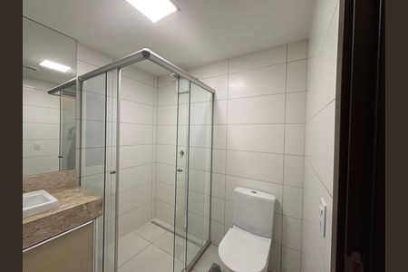 Apartamento à venda com 69m², 2 quartos e 1 vaga Apartamento à venda com 69m², 2 quartos e 1 vagaBanheiro Social