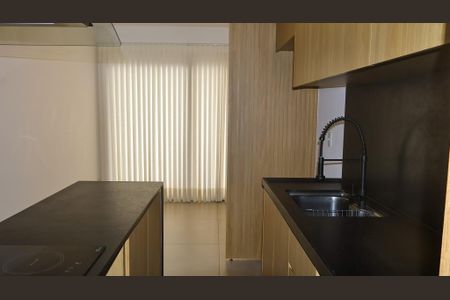 Detalhe da cozinha de apartamento para alugar com 2 quartos, 62m² em Setor Bueno, Goiânia