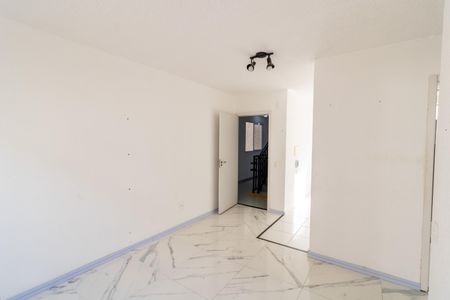 Apartamento para alugar com 44m², 2 quartos e 1 vaga Apartamento para alugar com 44m², 2 quartos e 1 vagaSala