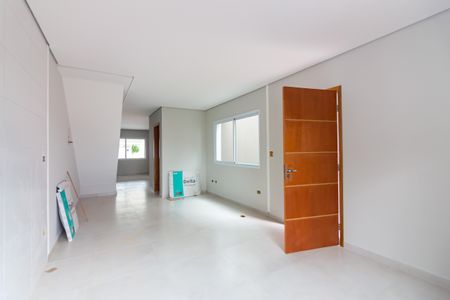 Casa à venda com 170m², 3 quartos e 4 vagasCozinha 