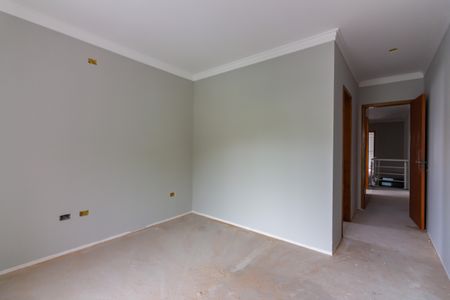 Casa à venda com 170m², 3 quartos e 4 vagasSuíte 3