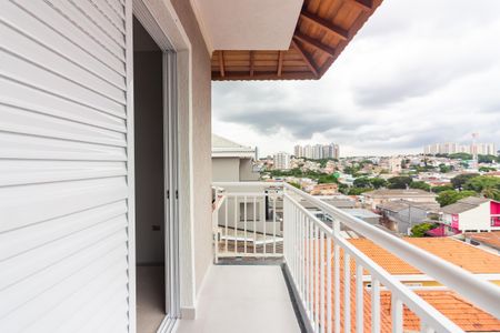 Sacada de casa à venda com 3 quartos, 170m² em Bela Vista, Osasco