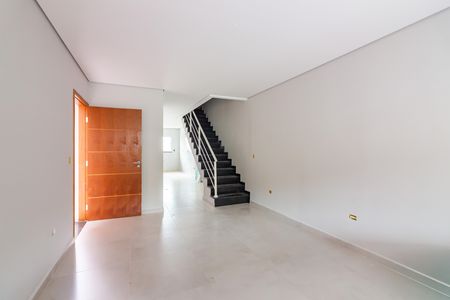 Casa à venda com 170m², 3 quartos e 4 vagasSala 