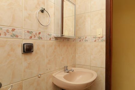 Casa para alugar com 75m², 2 quartos e sem vagaBanheiro 2